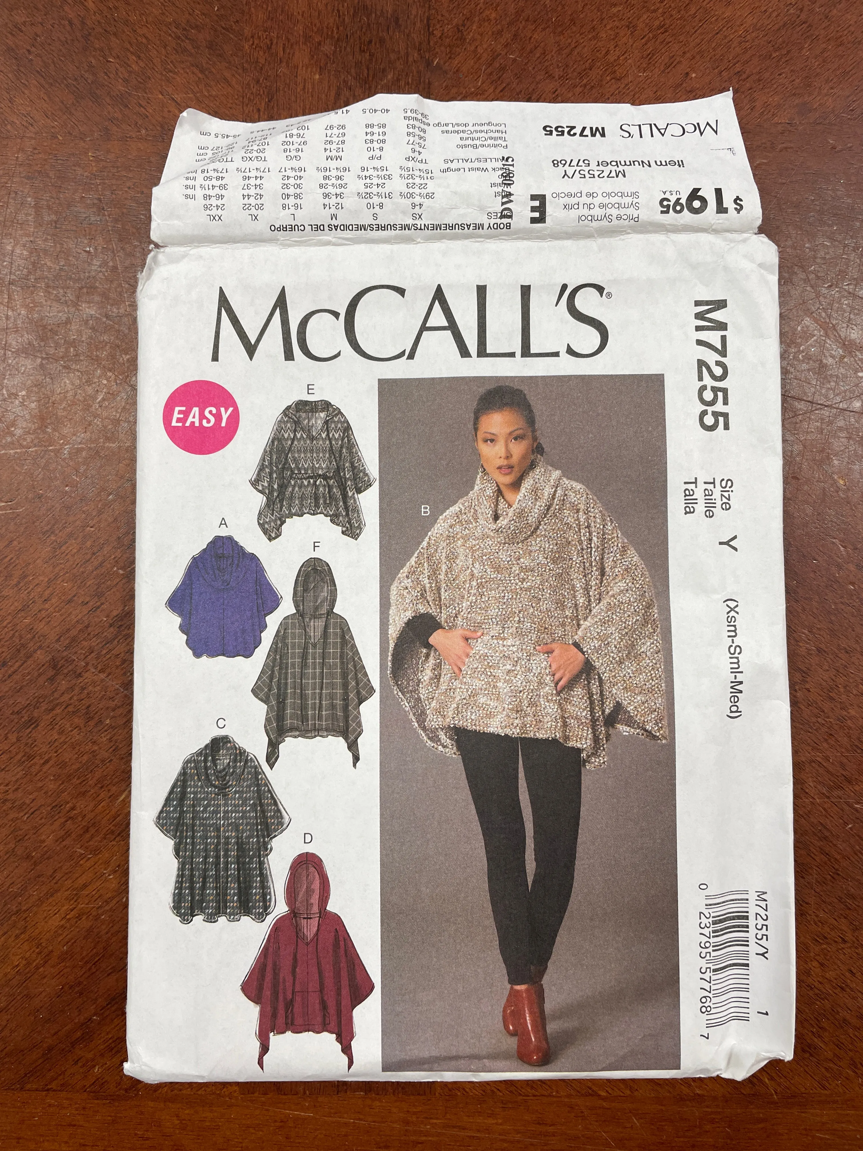 2015 McCall's 7255 Pattern - Women's Knit Poncho and Belt FACTORY FOLDED