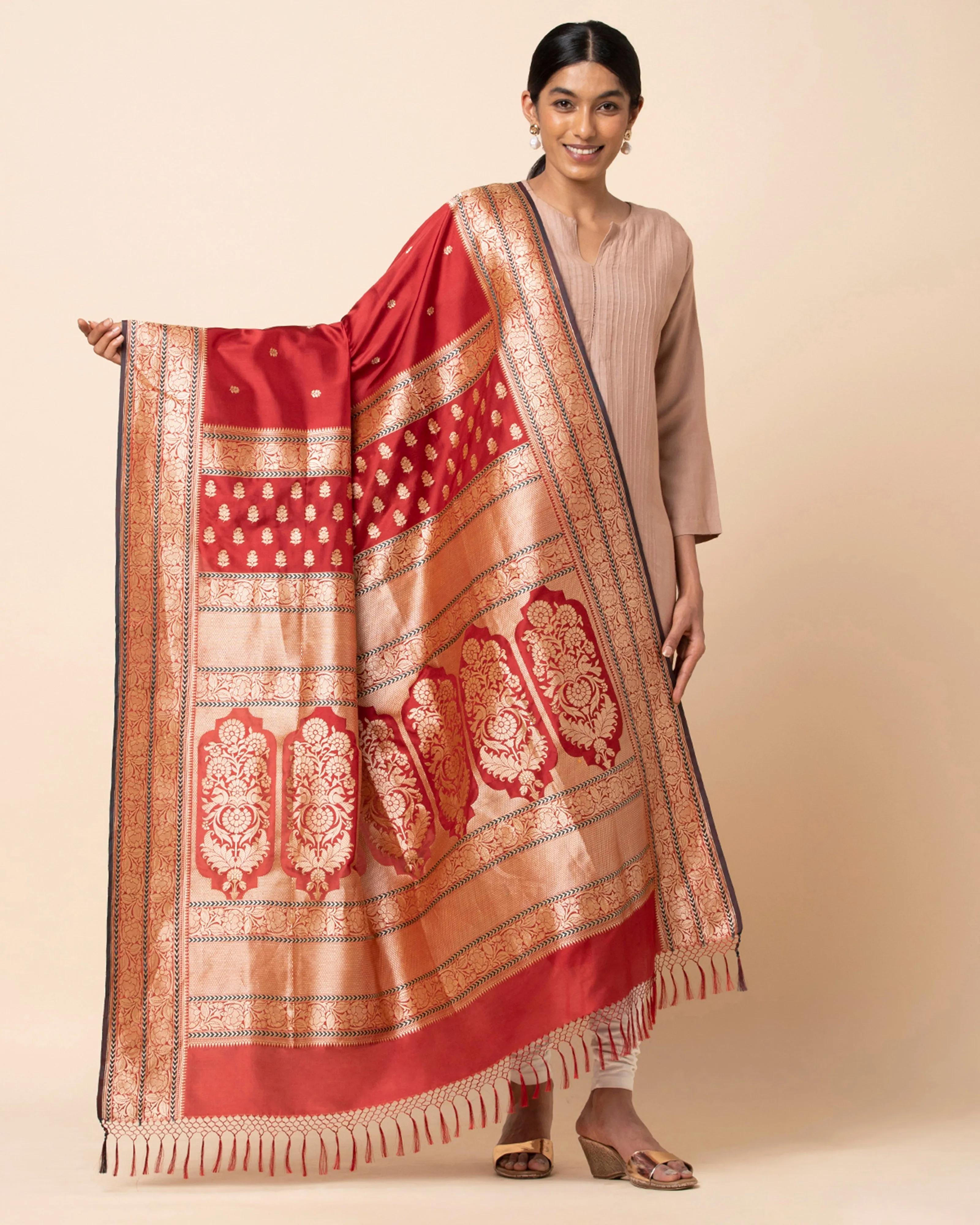 Bagh Kadwa Silk Dupatta