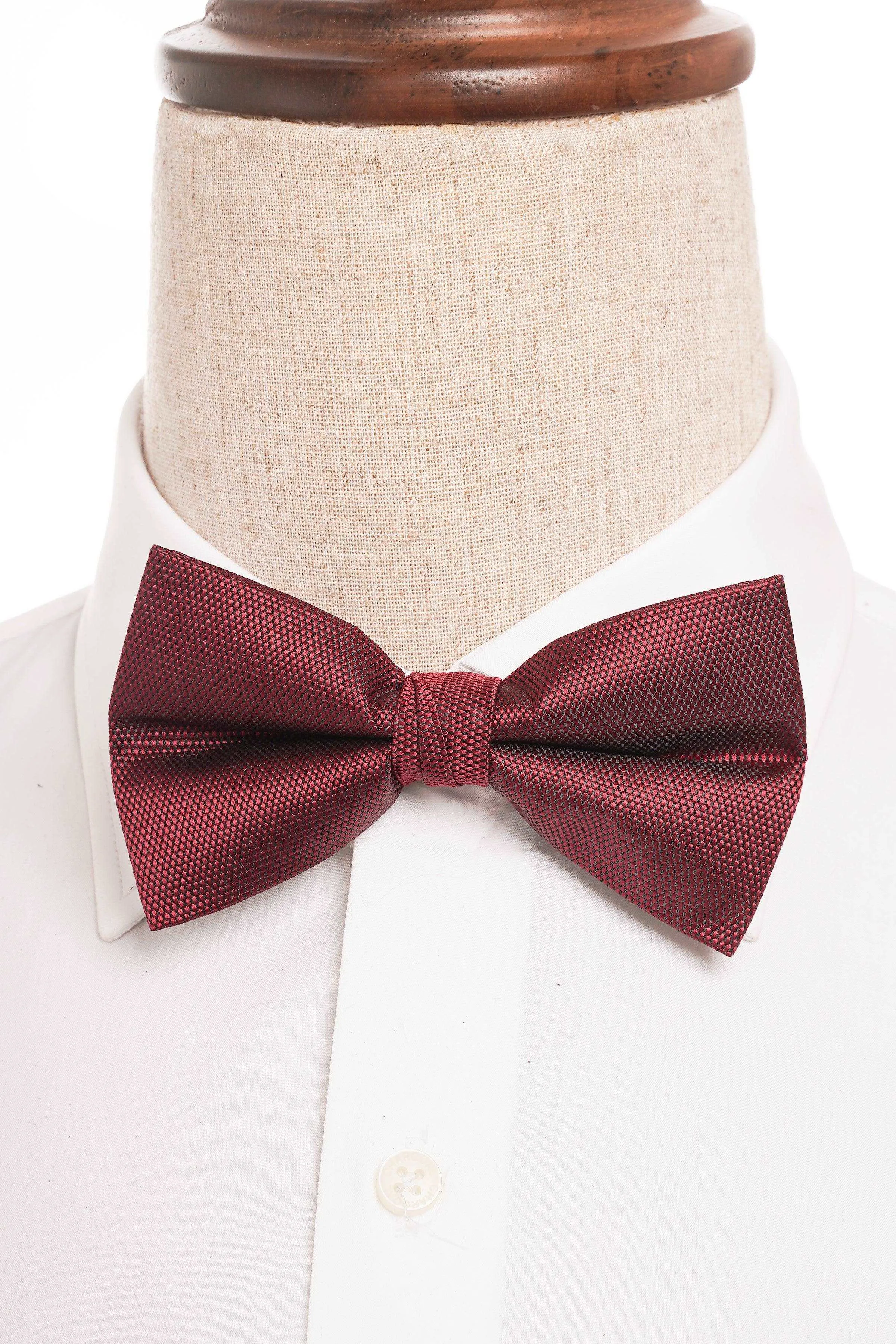 BOW TIE