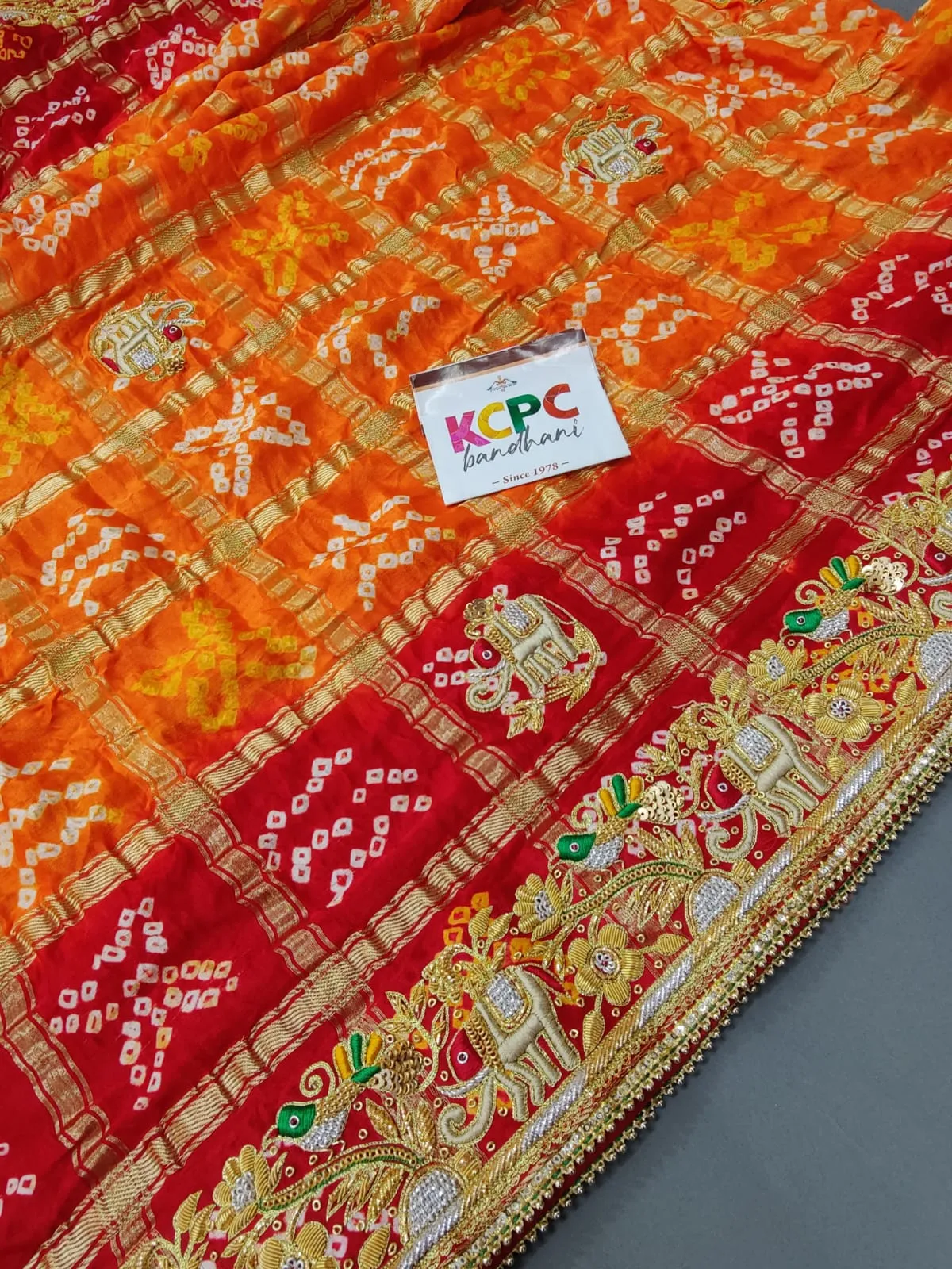 Ethnic Trending Pure Gaji Silk Bandhani Jardozi Work Ghatchola Chunri Pila Odhna in Aara Tari Handwork Pila (Red Orange)