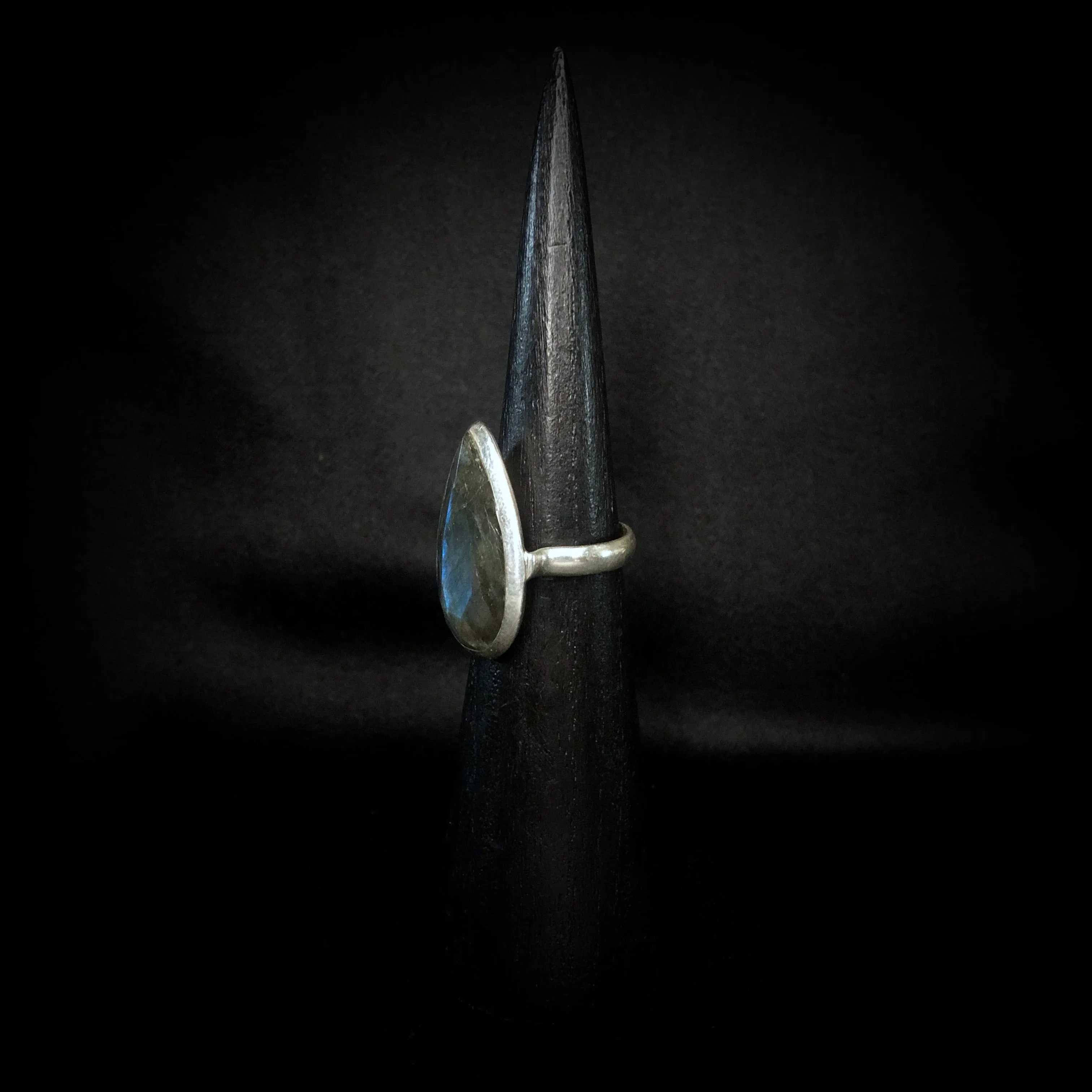 Large Pear-cut Labradorite Ring