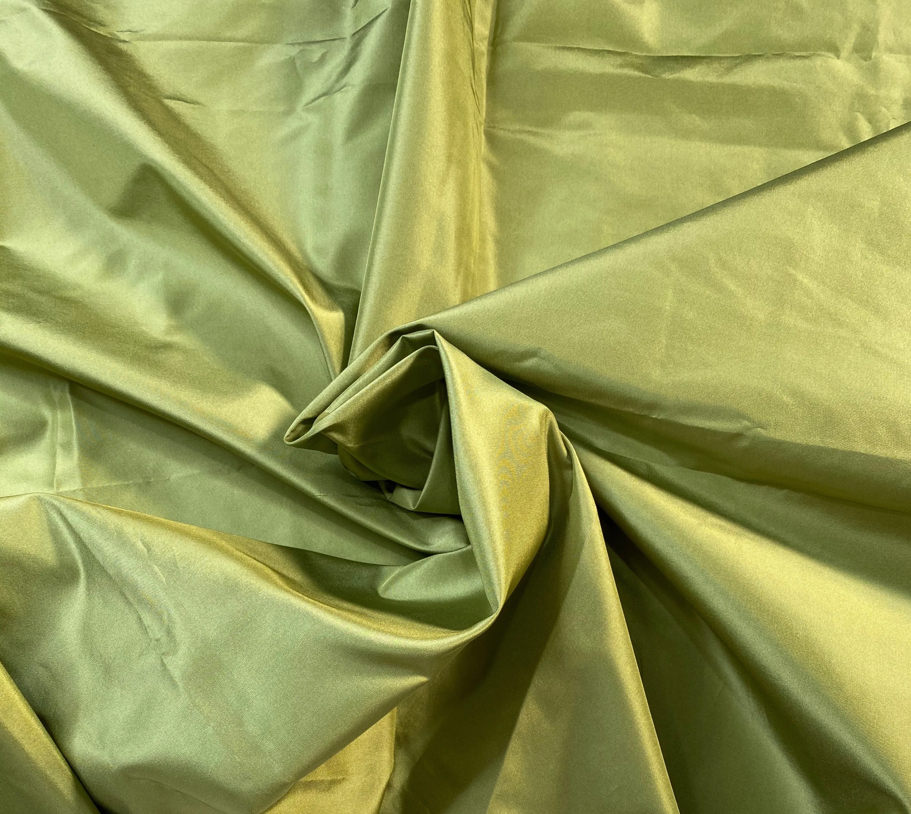 NEW Lady Lisa Designer 100% Silk Taffeta Fabric - Solid Pistachio Green