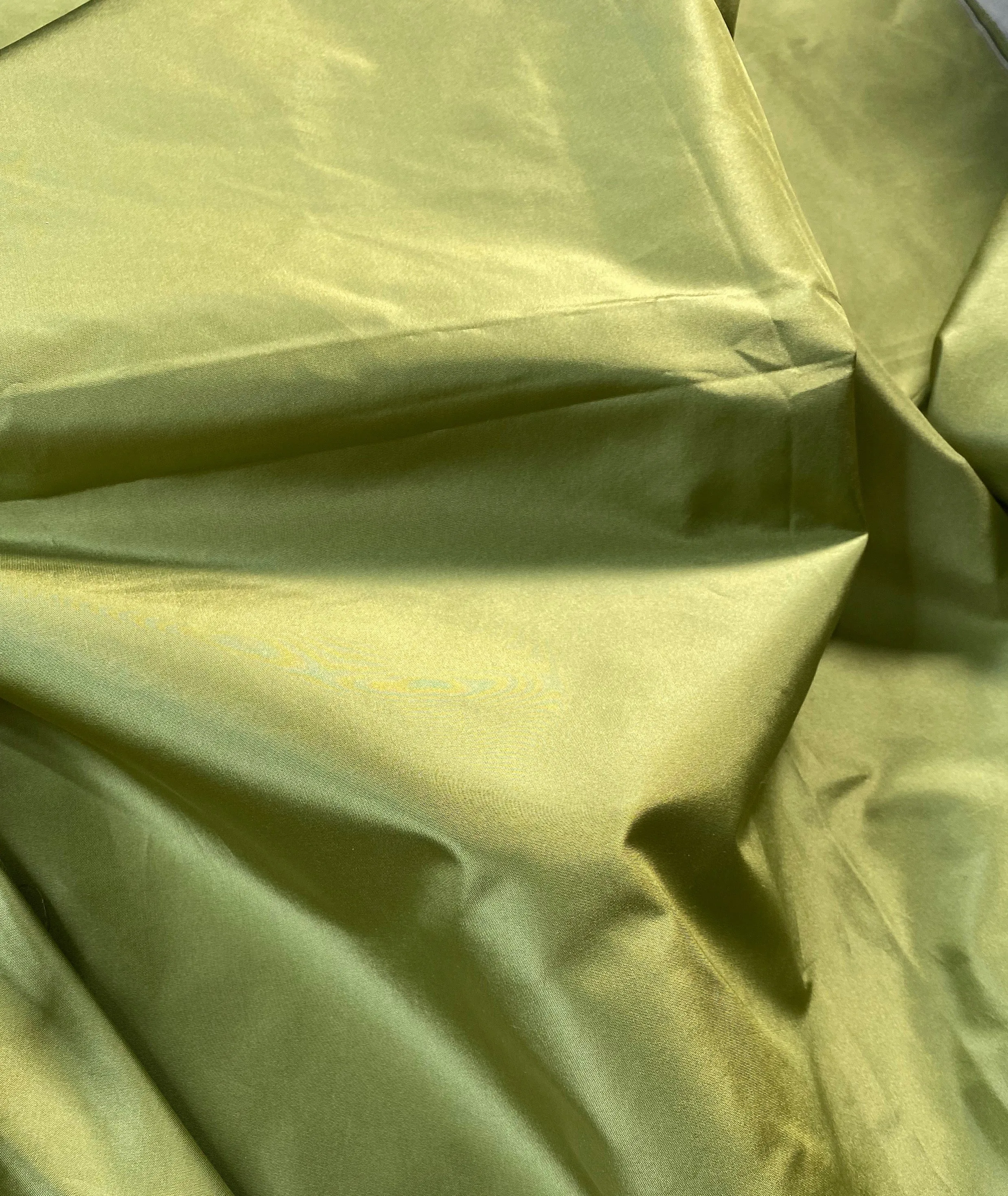 NEW Lady Lisa Designer 100% Silk Taffeta Fabric - Solid Pistachio Green