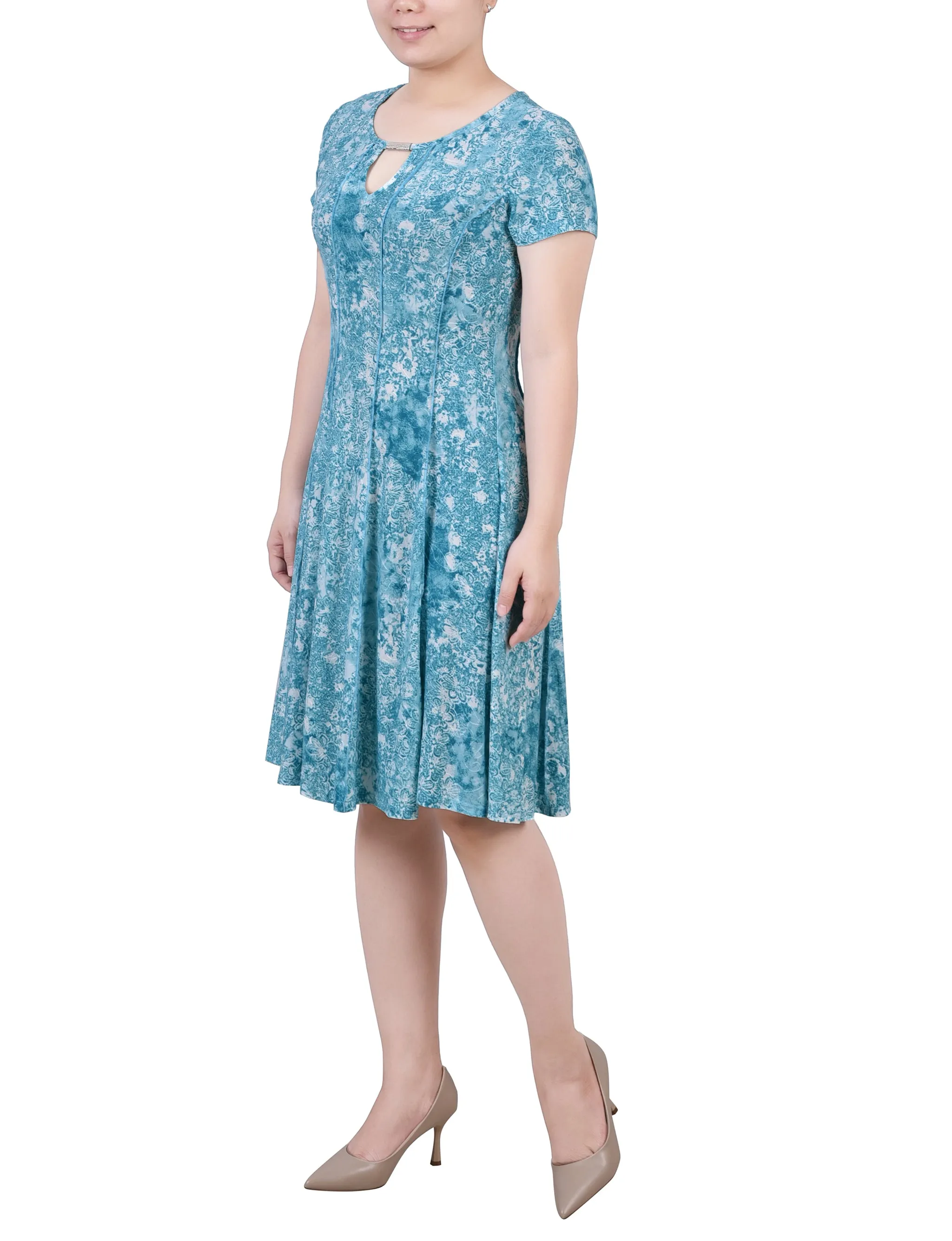 Short Sleeve Jacquard Knit Seamed Dress