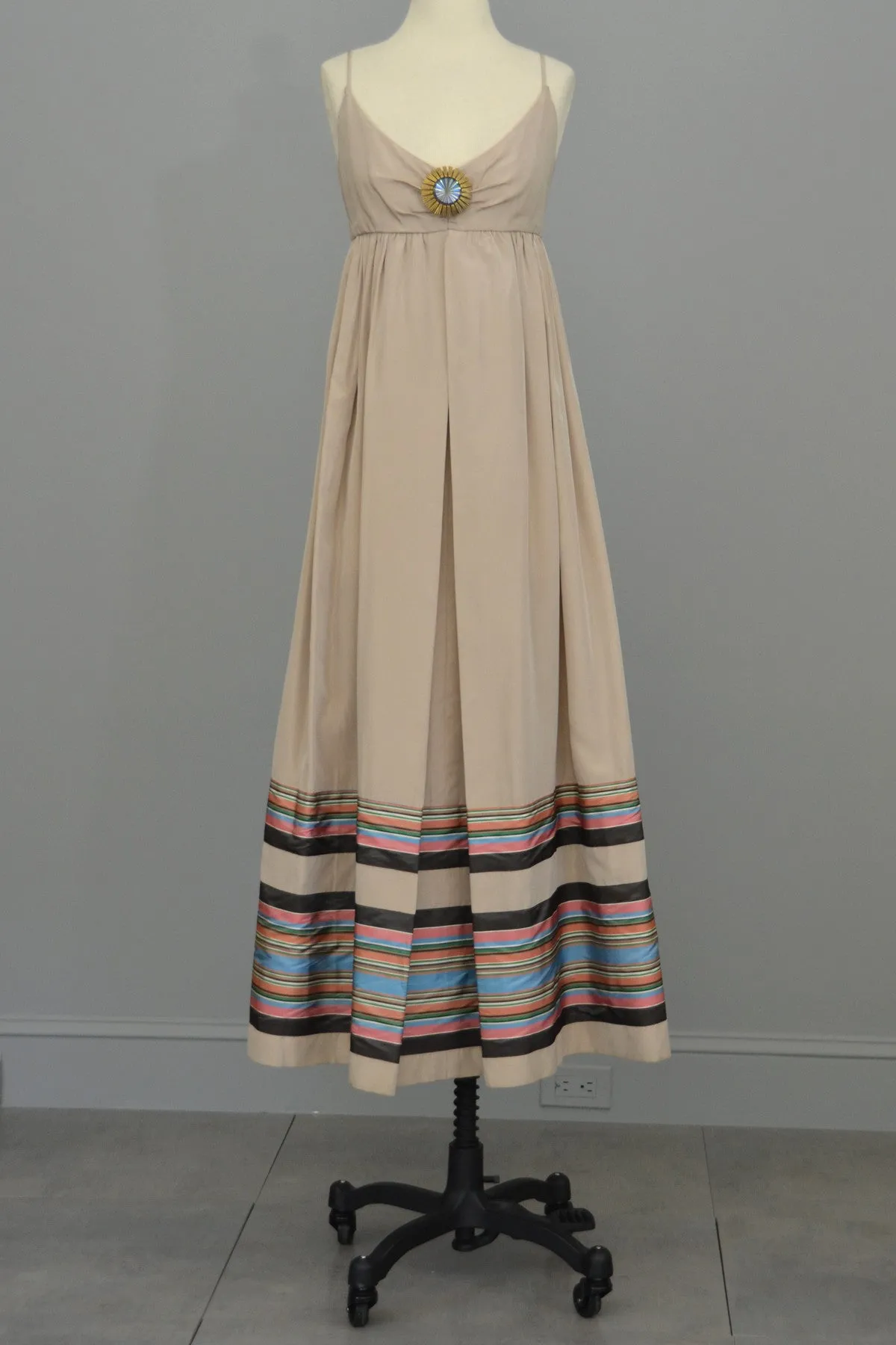 Vintage 1970s MOD Babydoll Maxi Dress